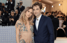 "Невероятно счастлива": невеста звезды "Сумерек" рассекретила пол их первенца