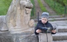"Можете написать "Слава России": в Тернополе библиотека отказалась выдать книги мальчику-переселенцу
