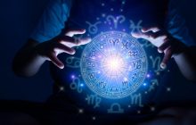 Гороскоп на 20 апреля: Девам - проблемы в работе, Водолеям - новые знакомства