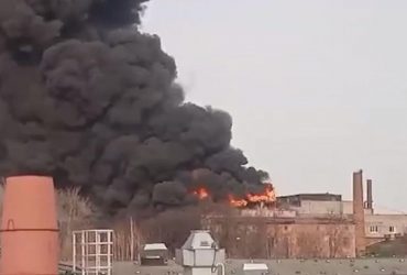 Под Москвой частично сгорел стратегический завод (видео)