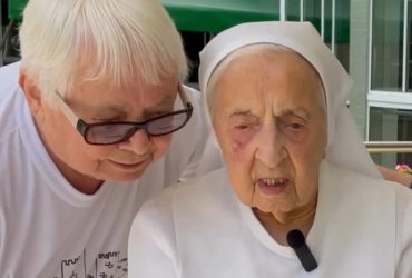 Католическая Бразилия: 115-летняя монахиня раскрыла привычку своей жизни (видео)