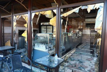 В Запорожье от ударов россиян погибли два человека, есть раненые (фото)