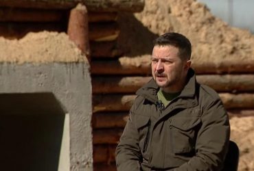 Зеленський розкрив ситуацію з дефіцитом снарядів на фронті