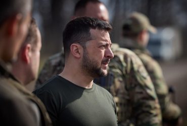 Зеленський приїхав на Донбас (відео)