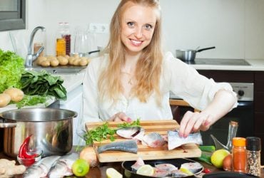 Домашні рибні консерви в каструлі: набагато смачніші за магазинні