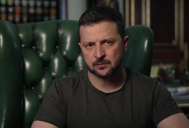 Зеленский обеспокоен: на фронте еще тяжелее