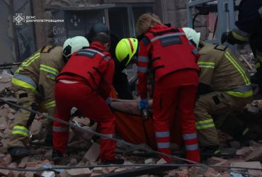 Удар по Дніпропетровщині: медики врятували 6-річного хлопчика, якого вважали мертвим