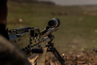 ЗСУ надають перевагу радянським гвинтівкам через брак західних патронів, - снайпер зі США