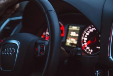 Українці почали частіше вибирати преміальні авто: топ-3 брендів