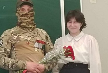 В России сформировали звезду патриотизма из экс-куратора игры Синий кит