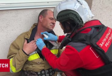 Вибухи на парковці - поранені п'ятеро рятувальників