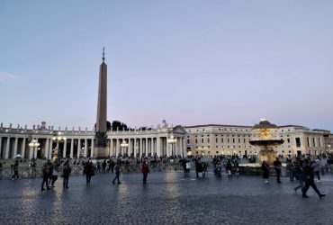 Аналітик пояснив, чому Україні не вигідно грати проти Ватикану