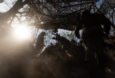 Росіяни намагаються захопити нові території, атакують як скажені, - Генштаб