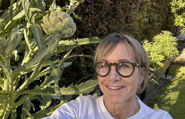 "Допоможіть це зупинити": зірка "Беверлі-Гіллз 90210" звернулася до українців та світу через війну