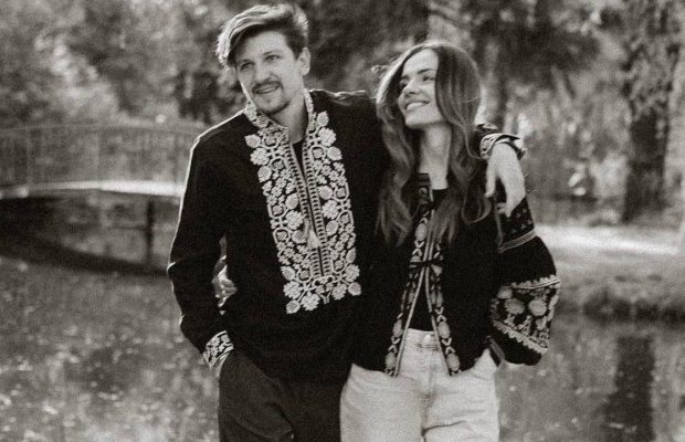 "Кто-то страдает молча": известная украинская певица на грани развода с мужем