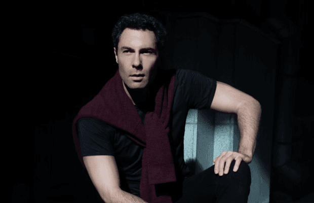 Выступал "на разогреве" у Путина: российский известный певец совершил самоубийство