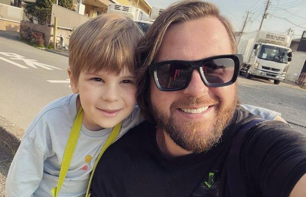 "Представляю, как папа гордится": сын Сергея Танчинца пошел учиться в японскую школу