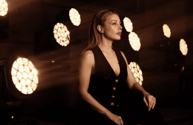 Плакал весь дворец "Украина": появились новые детали первого концерта Тины Кароль после смерти мужа