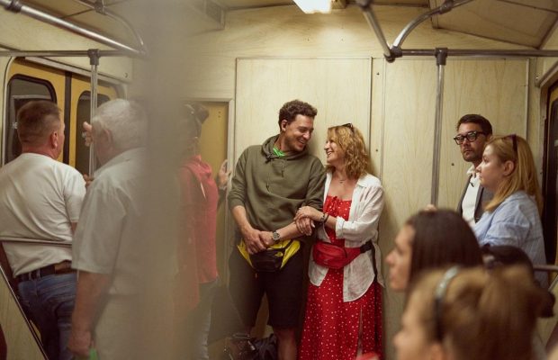 "Совмещать семейную жизнь с рабочими отношениями - сложно", - супруги-режиссеры Синельниковы