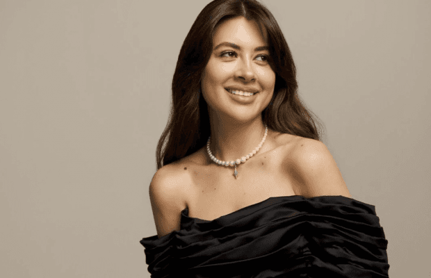 "Я решила попробовать": Рамина Эсхакзай рассказала об отношениях с военным