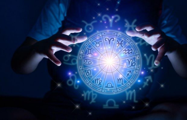 Гороскоп на 20 квітня: Дівам - проблеми в роботі, Водоліям - нові знайомства