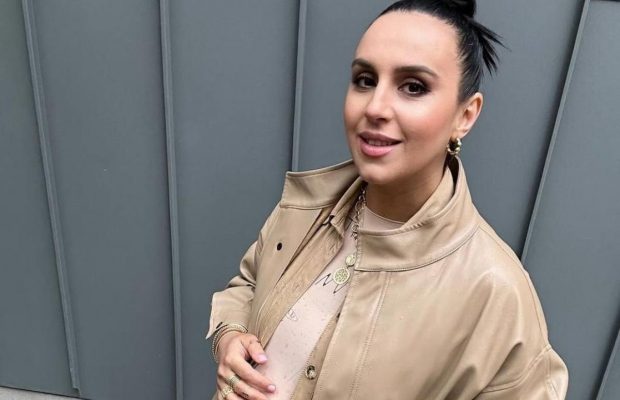 Растрогала чувственным исполнением песен: беременная Джамала выступила для военных