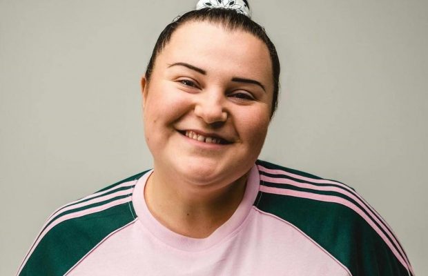 "Едут на знакомство с мамой": рэпершу Alyona Alyona заметили с избранником (фото)