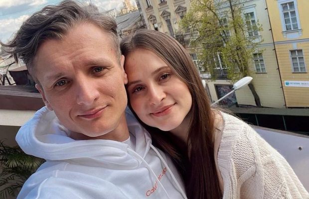 "Найщасливіший день": відома українська акторка виходить заміж
