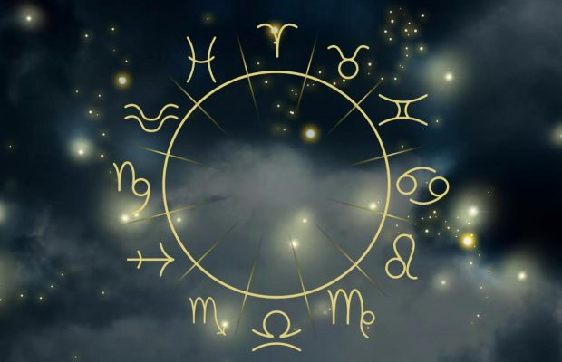 Гороскоп на 29 квітня: Тельцям – насичений день, Скорпіонам – проблеми з грошима