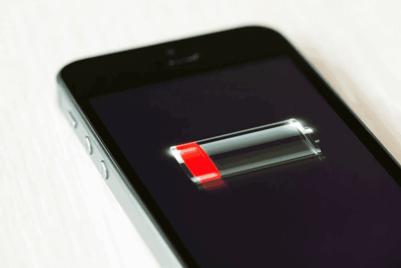 Проведение пальцем по экрану для закрытия приложений iPhone на самом деле сокращает срок службы батареи / фото depositphotos.com Проведение пальцем по экрану для закрытия приложений iPhone на самом деле сокращает срок службы батареи / фото depositphotos.com