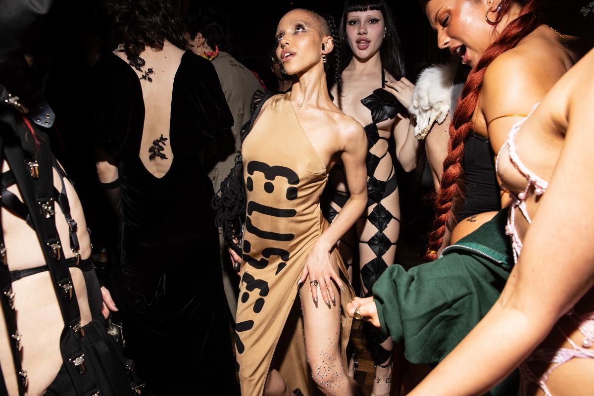 FKA Twigs / Getty Images FKA Twigs / Getty Images