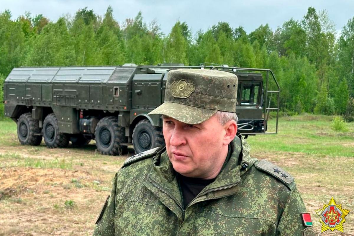 За словами Хреніна, розпорядження про перевірку надійшло від головнокомандувача 7 травня / фото Міноборони РБ За словами Хреніна, розпорядження про перевірку надійшло від головнокомандувача 7 травня / фото Міноборони РБ