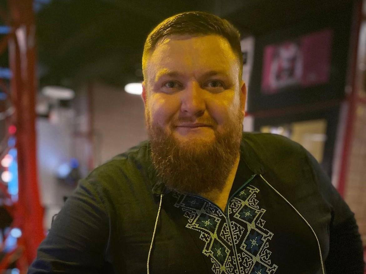 Гуморист зізнався, що його часто ображали через вагу / фото інстаграм Володимира Жогло Гуморист зізнався, що його часто ображали через вагу / фото інстаграм Володимира Жогло