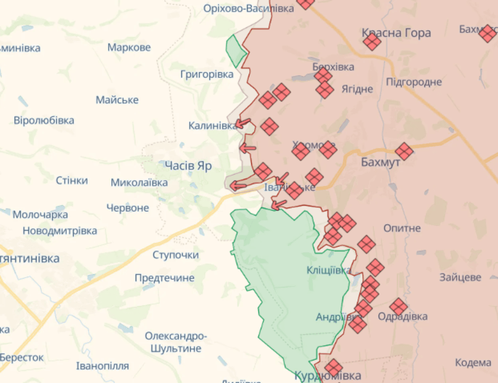Супротивники намагаються наступати на місто з трьох напрямків / скріншот з deepstatemap.live Супротивники намагаються наступати на місто з трьох напрямків / скріншот з deepstatemap.live