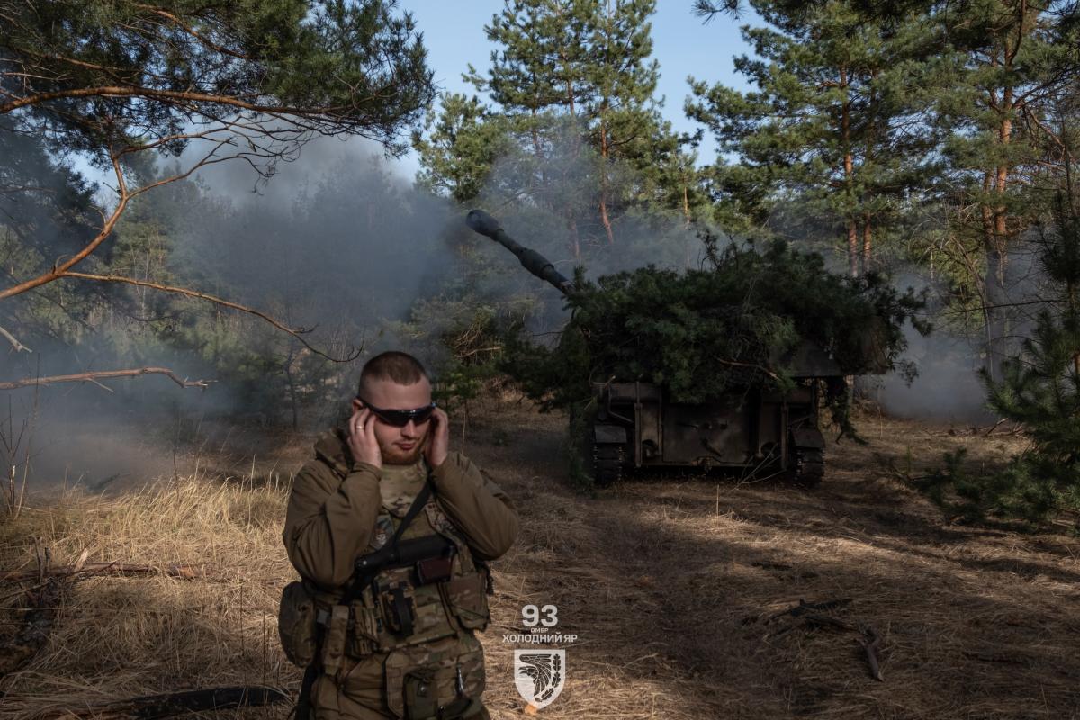 Запеадні боєприпаси все ще не дійшли до підрозділів ЗСУ на Донбасі / фото 93 ОМБр Холодний Яр Запеадні боєприпаси все ще не дійшли до підрозділів ЗСУ на Донбасі / фото 93 ОМБр Холодний Яр
