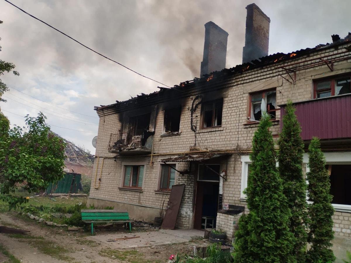 Волонтеры поехали в Волчанск, чтобы эвакуировать местную семью / фото с Facebook-страницы Сергея Болвинова Волонтеры поехали в Волчанск, чтобы эвакуировать местную семью / фото с Facebook-страницы Сергея Болвинова