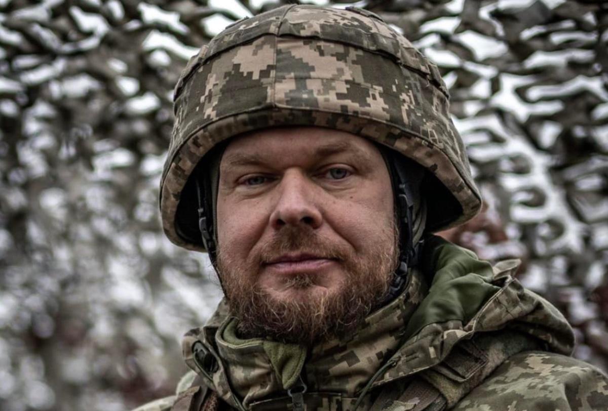 Олександр Положинський показав фото в формі, яка згоріла / Скріншот Instagram Олександр Положинський показав фото в формі, яка згоріла / Скріншот Instagram