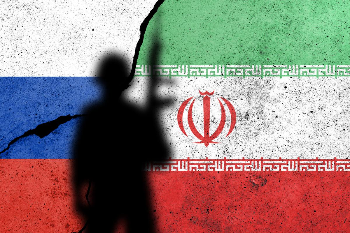 Відсутність сучасної зброї – лише симптоми хвороби, яка вразила Іран / фото ua.depositphotos.com