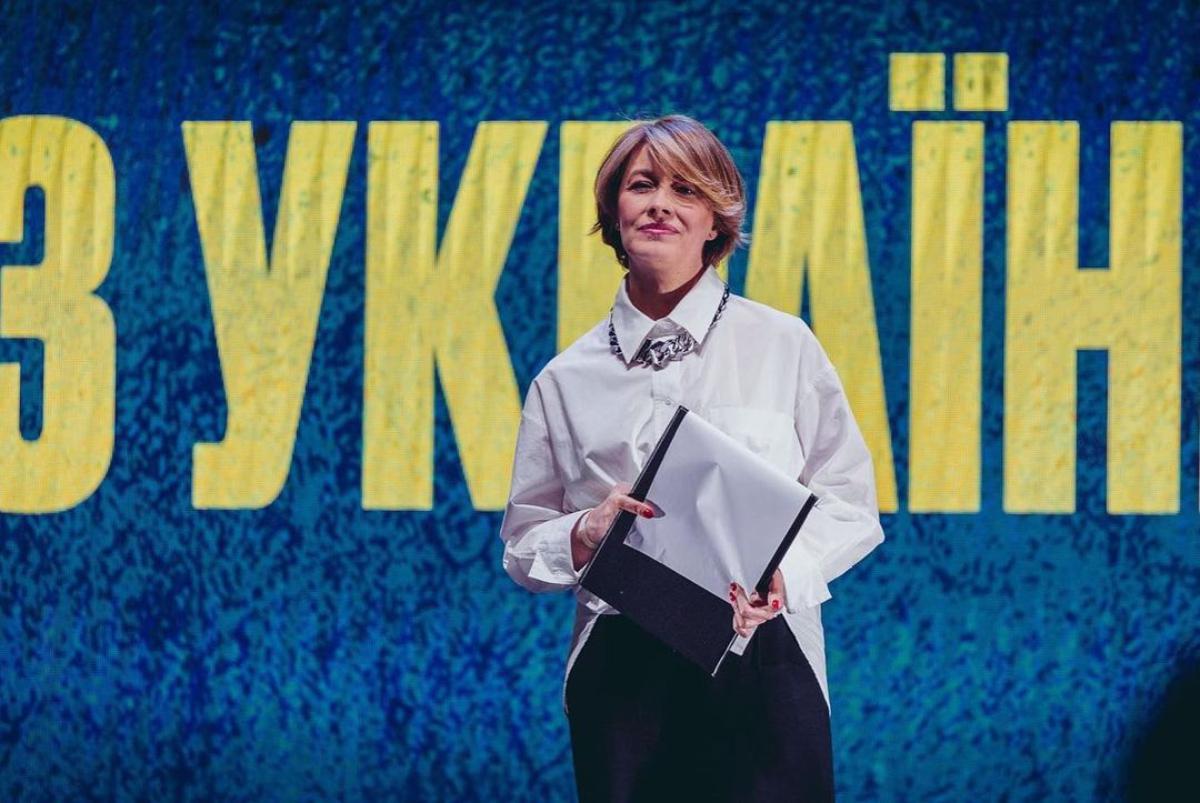 Батька Олени Кравець також привітали українські зірки / Скріншот Instagram Батька Олени Кравець також привітали українські зірки / Скріншот Instagram