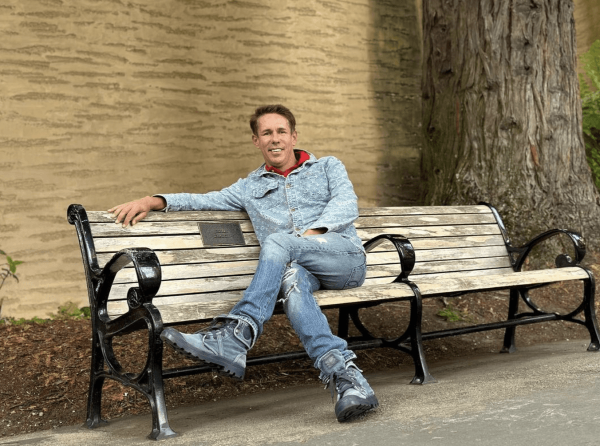 Панін давно не живе в Росії  / фото instagram/alexeypaninn