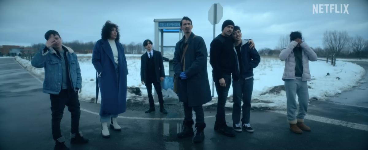 Четвертый сезон станет последним для сериала "Академия Амбрелла" / скриншот с YouTube Netflix Четвертый сезон станет последним для сериала "Академия Амбрелла" / скриншот с YouTube Netflix