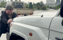 Кряхтел и пыхтел: у Кадырова опубликовали кадры, на которых он якобы "тянет внедорожник" (видео)