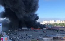 РФ ударила по "Эпицентру" в Харькове бомбами УМПБ Д-30, - начальник полиции (видео)