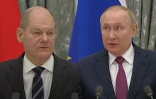 "Украина и Беларусь являются частями РФ": Шольц рассказал о словах Путина накануне войны