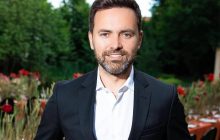 "Мы не сдаемся": Тимур Мирошниченко рассказал о трудностях с усыновлением второго ребенка