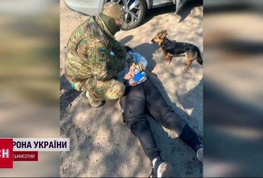 Волонтер виявився шпигуном: у Харкові СБУ затримала навідника