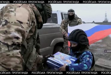 "Мальчікі" переодяглися з "трусіків" в форму Z: діти як черговий інструмент пропаганди рашистів