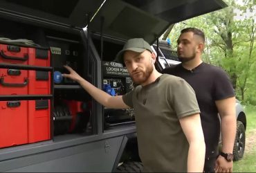 СТО на колесах: винахідники показали мобільну майстерню, яка допомагає на виїздах будь-якій техніці