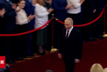 П'ята "інавгурація" Путіна насмішила світ, але були ті, хто виділився