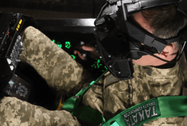 F-16 еще ближе: Украина получила первый тренажер истребителя (видео)